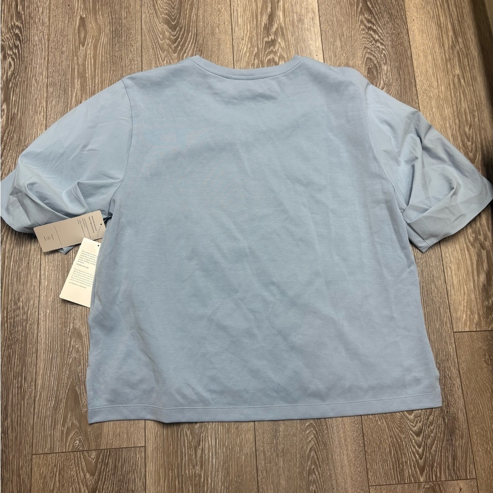 Athleta Harlow Hybrid Tee blue - Picture 9 of 11